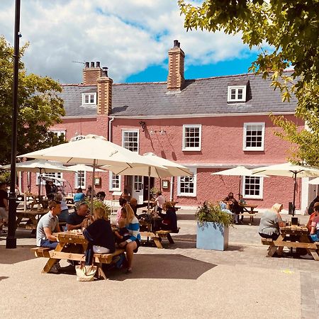 Kings Arms Hotel Abergavenny Zewnętrze zdjęcie