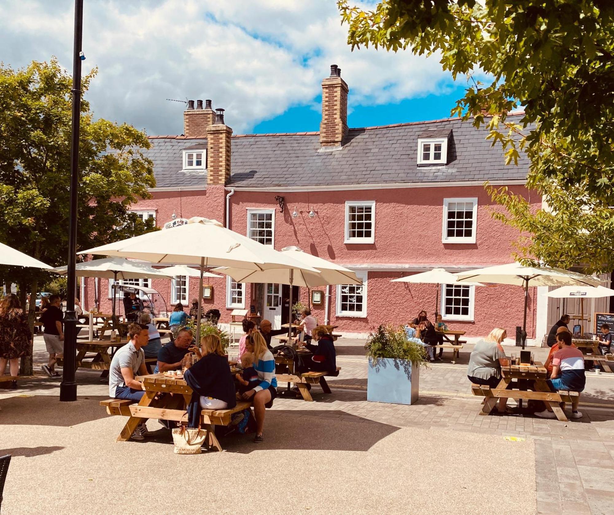 Kings Arms Hotel Abergavenny Zewnętrze zdjęcie