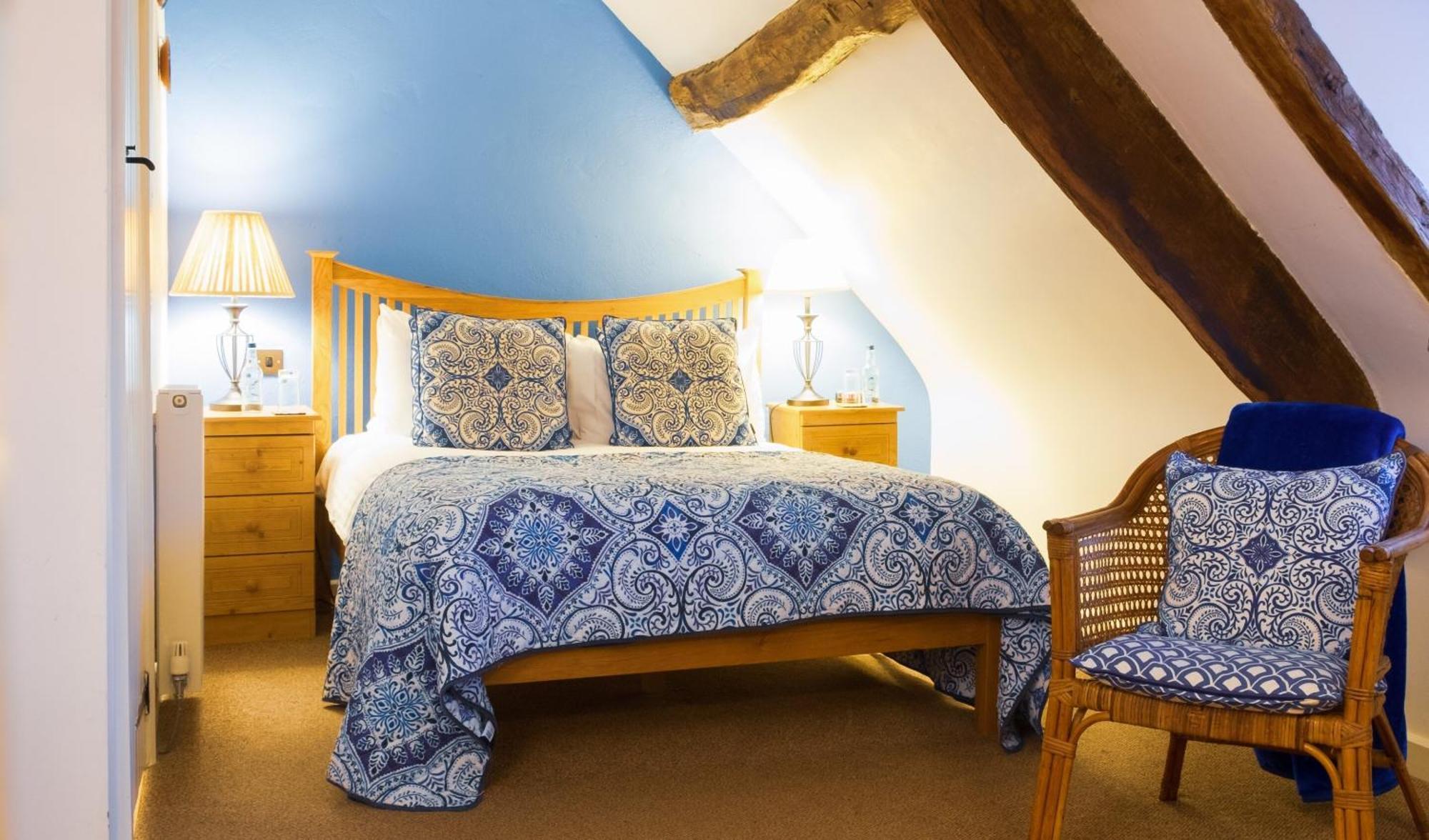 Kings Arms Hotel Abergavenny Zewnętrze zdjęcie